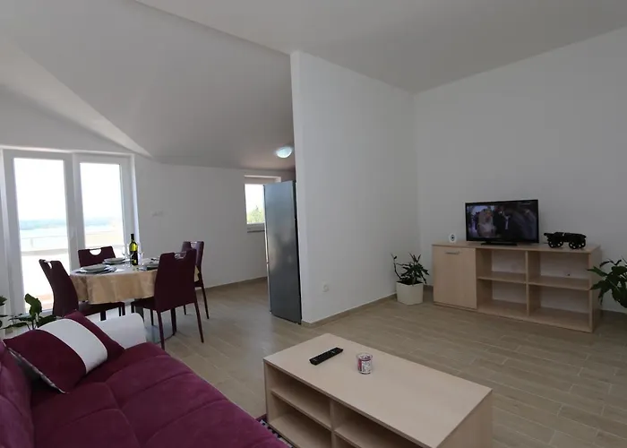 Apartments Sucic Iva I Tea