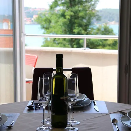 Apartments Sucic Iva I Tea Soline  Kültér fotó