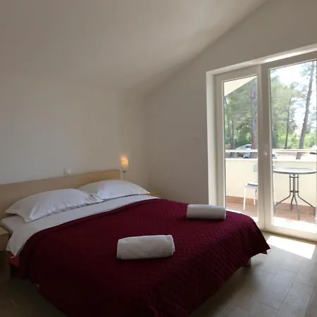 Apartments Sucic Iva I Tea Soline  Kültér fotó