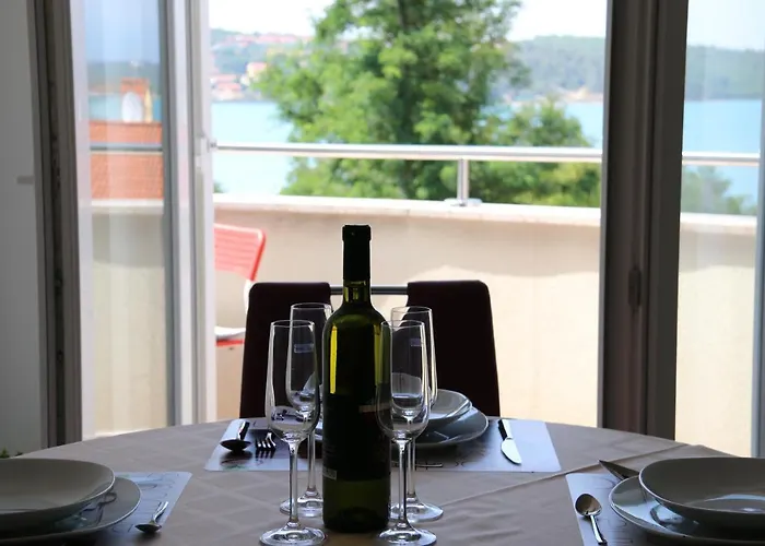 Apartments Sucic Iva I Tea