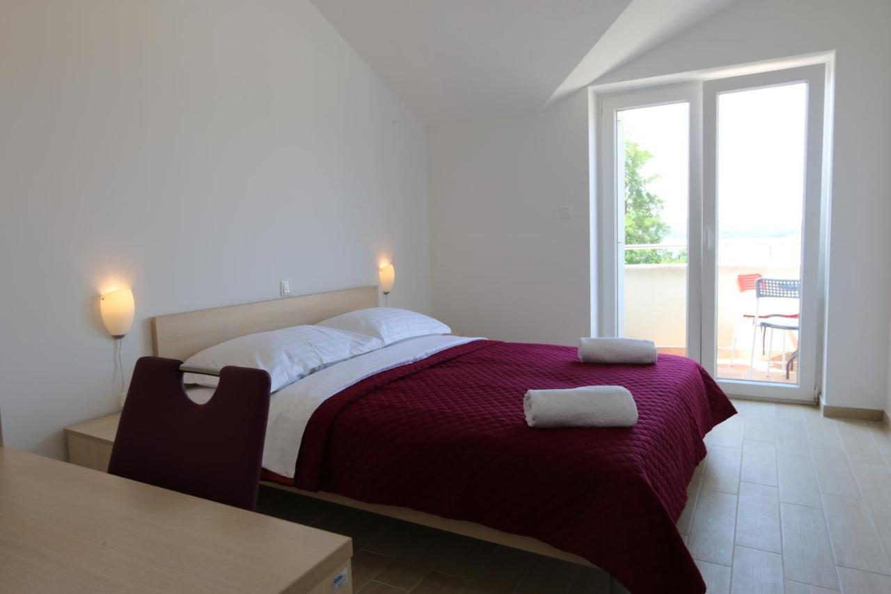 Sucic Iva I Tea Apartment